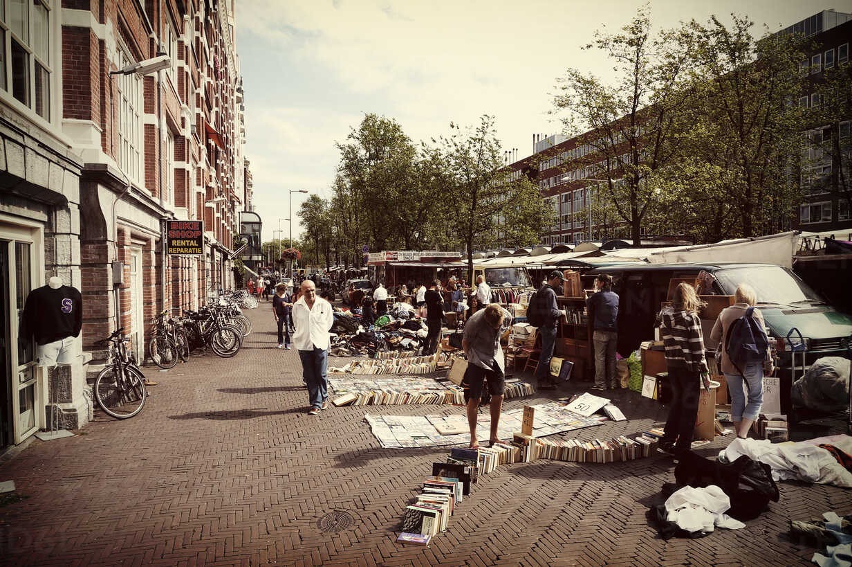 waterlooplein market bikes