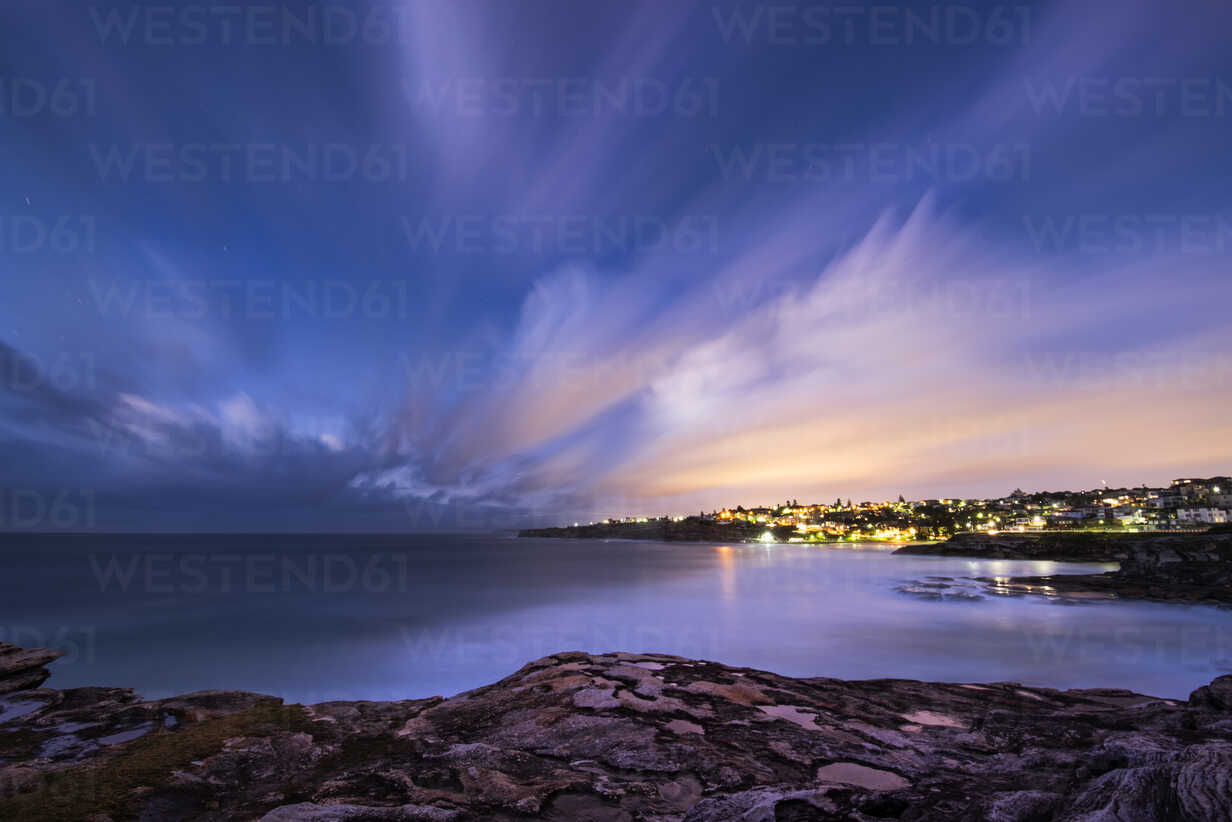 Australia New South Wales Tamarama Beach In The Evening Goaf Anton Gorlin Westend61