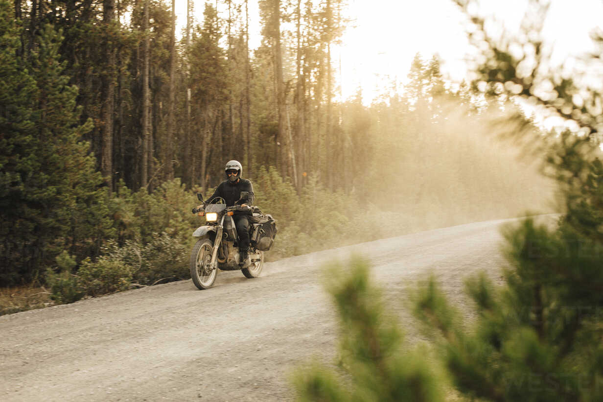 dirt road riding