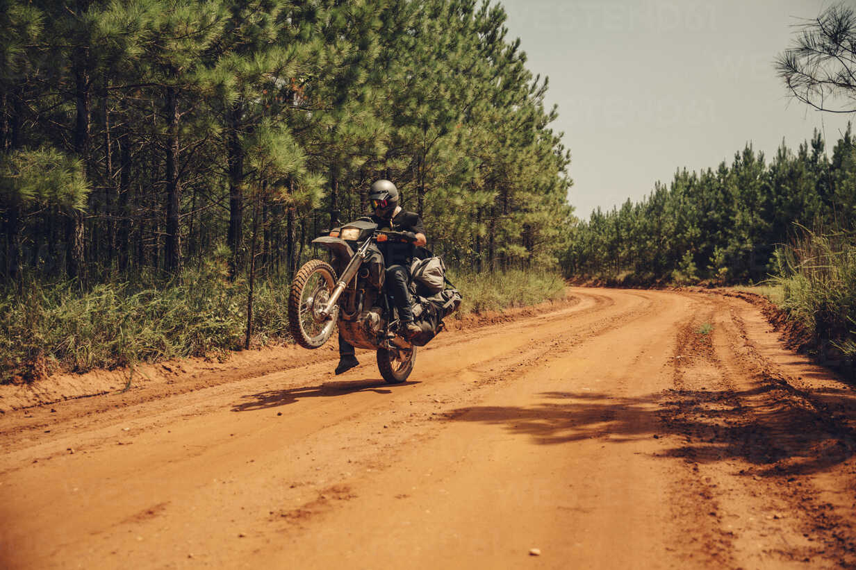 dirt road riding
