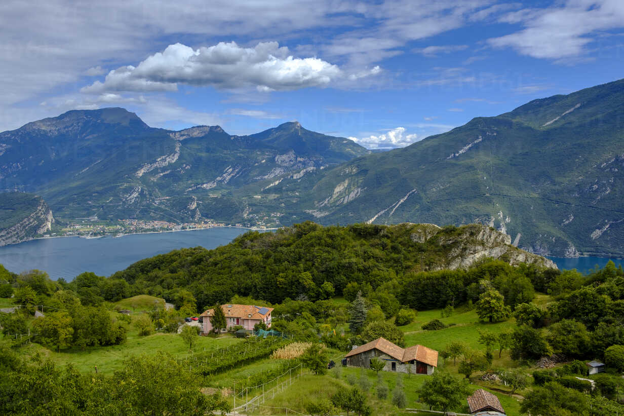 Italy Trentino Lake Garda Pregasina Near Riva Del Garda Lbf Lisa Und Wilfried Bahnmuller Westend61