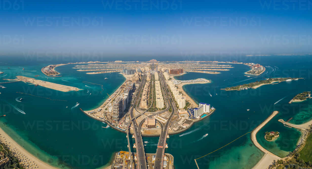 Panoramic Aerial View Of The Palm Jumeirah Island In Dubai U A E ef Amazing Aerial Westend61