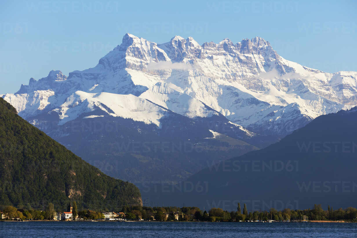 Lake Geneva Lac Leman And Dent Du Midi 3257m Villeneuve Vaud Switzerland Europe Rhplf Rhpl Westend61