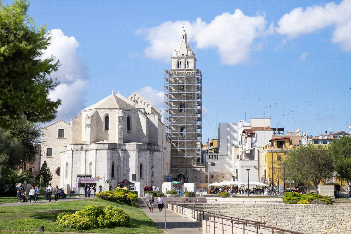 Italy Apulia Barletta Cathedral Of Santa Maria Maggiore With Bell Tower Under Renovation Hlf Hartmut Loebermann