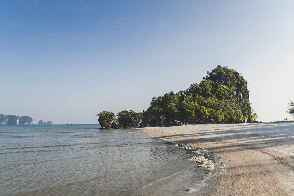 Small Island Seen From Noppharat Thara Beach Ao Nang Krabi Thailand Chpf Christophe Papke Westend61